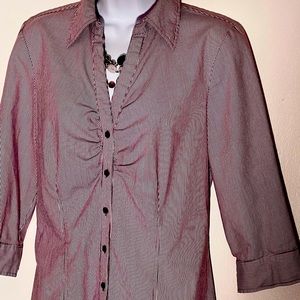Women’s Apt 9 purple and white striped blouse